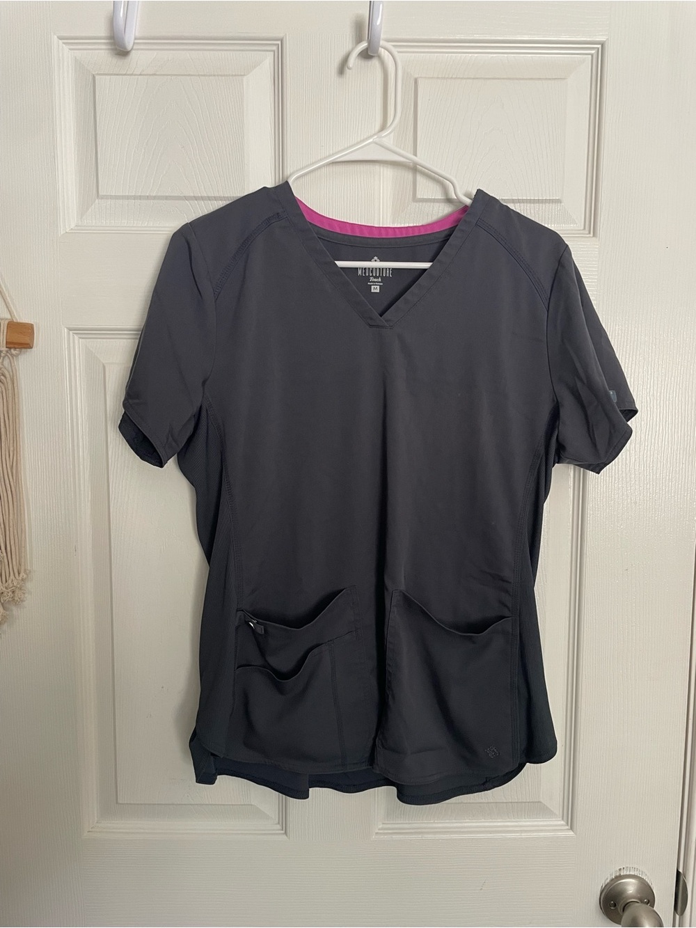 Med Couture Touch Grey Women’s Medium V-Neck Scrub Top